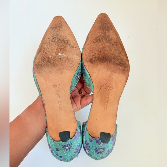 Manolo Blahnik Vintage Aqua Blue Lavender Floral Brocade D’orsay Pumps EU 39.5 - Picture 6 of 7